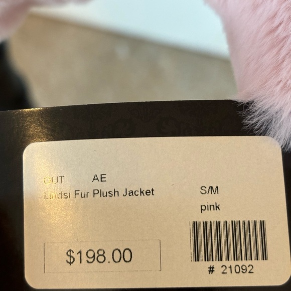 The Lindsi Plush Soft Jacket - Picture 15 of 15